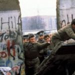 Quando cadde il Muro di Berlino, 30 anni fa, fui testimone della Storia.