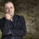 Rencontre avec Marco Guidarini – Gulda in viaggio verso Praga. Racconti mozartiani – A La Libreria