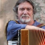 A cinquant’anni dal 68. Incontro con il cantautore Gualtiero Bertelli.