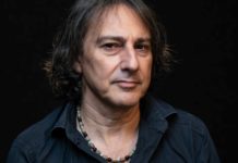 La storia dell’altro: incontro con Pippo Pollina, un artista in giro per l’Europa