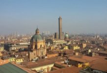 La Bologna di Carlo Lucarelli in ‘Almost Blue’. un libro una città. la bologna di Carlo Lucarelli Altritaliani.net