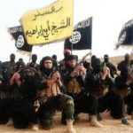 Membri dell'ISIS con il loro comandante Abu Waheeb