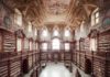 Napoli, Biblioteca dei Girolamini: una riapertura attesa da anni Biblioteca oratoriana statale annessa al monumento nazionale dei Girolamini