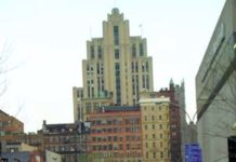 Montréal, ville in-finie Angle_Viger-Pont_jpg.jpg