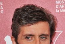 La brebis galeuse d’Ascanio Celestini. Du spectacle au livre, du livre au film. Ascanio_Celestini_La_Pecora_Nera_Photocall_sA4UA3dxQVKl.jpg