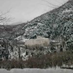 Monticchio: I laghi, l’Abbazia di San Michele, le Mura di Sant’Ippolito. Monticchio: Abbazia di San Michele