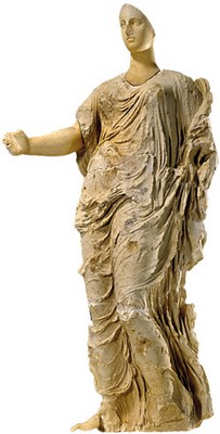 Dea di Morgantina, identificata come Persefone, autore sconosciuto, probabilmente allievo di Fidia, V secolo a.C., marmo e calcare, 224 cm, Museo archeologico di Aidone, (En), Italia.