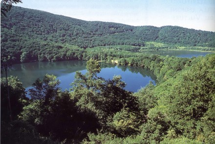 I due laghi vulcanici di Monticchio in Vulture