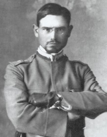 Emilio Lussu da giovane ufficiale durante la Prima Guerra mondiale
