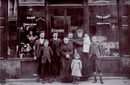 Famiglia italiana a S.Etienne, circa 1905