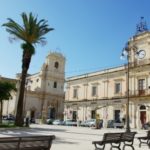 La siciliana Avola nel racconto: Il cortile. p005_1_01.jpg