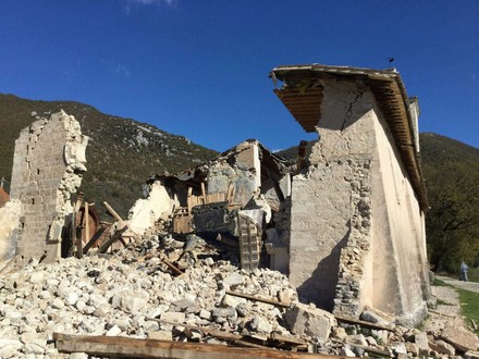 San Salvatore di Campi di Norcia prima e dopo il terremoto