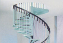 Esci/Dentro: Zona d’ombra scale1.jpg